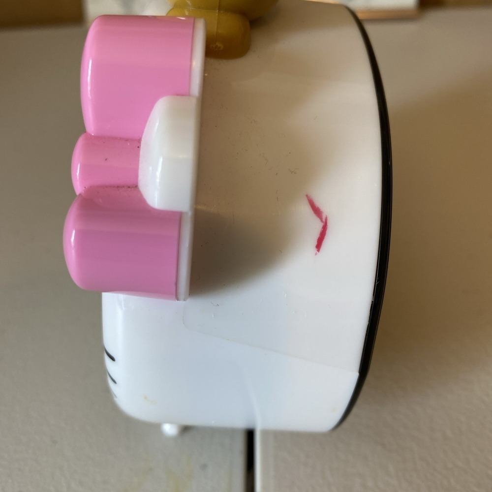 Hello Kitty Alarm Clock Bear Topper Pink Bow Battery Operated - Picture 7 of 15